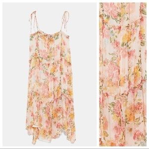 NWT. Zara Floral Print Ruffled Dress.